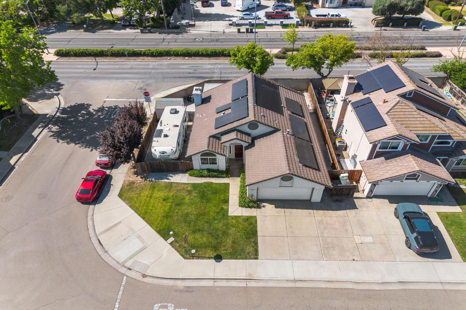 Covey Lane, Tracy, California image 2