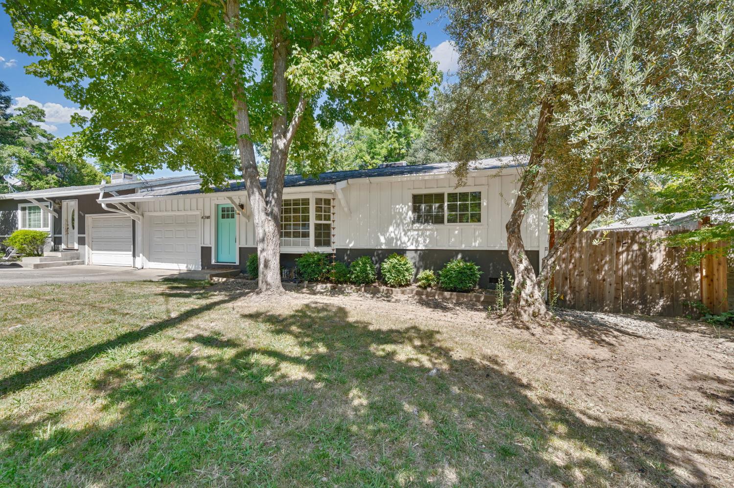 New York Avenue, Fair Oaks, California image 3