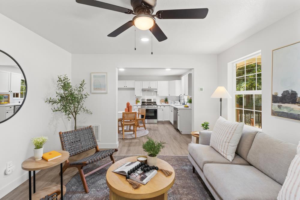 Detail Gallery Image 12 of 73 For 5172 Camp Snowline Rd, Camino,  CA 95709 - 4 Beds | 3 Baths