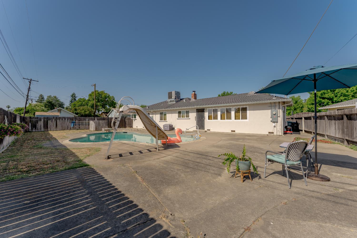 Rosemary Circle, Sacramento, California image 32