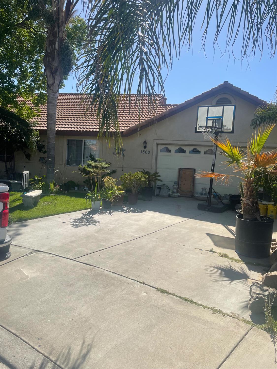 Vassar Court, Los Banos, California image 1