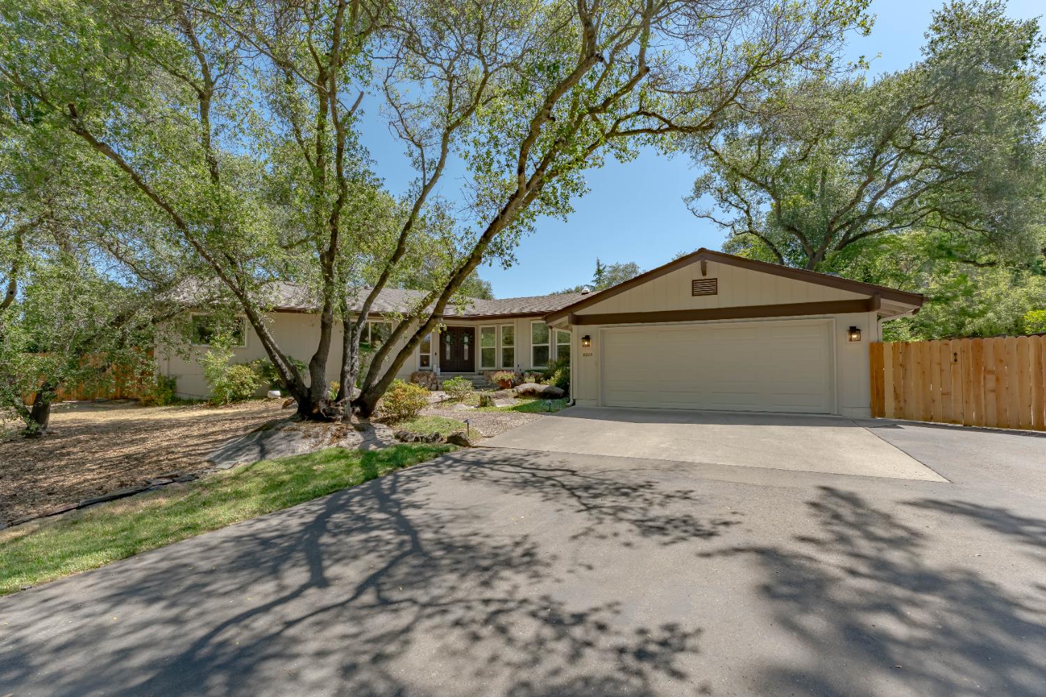Oak Knoll Drive, Granite Bay, California image 1