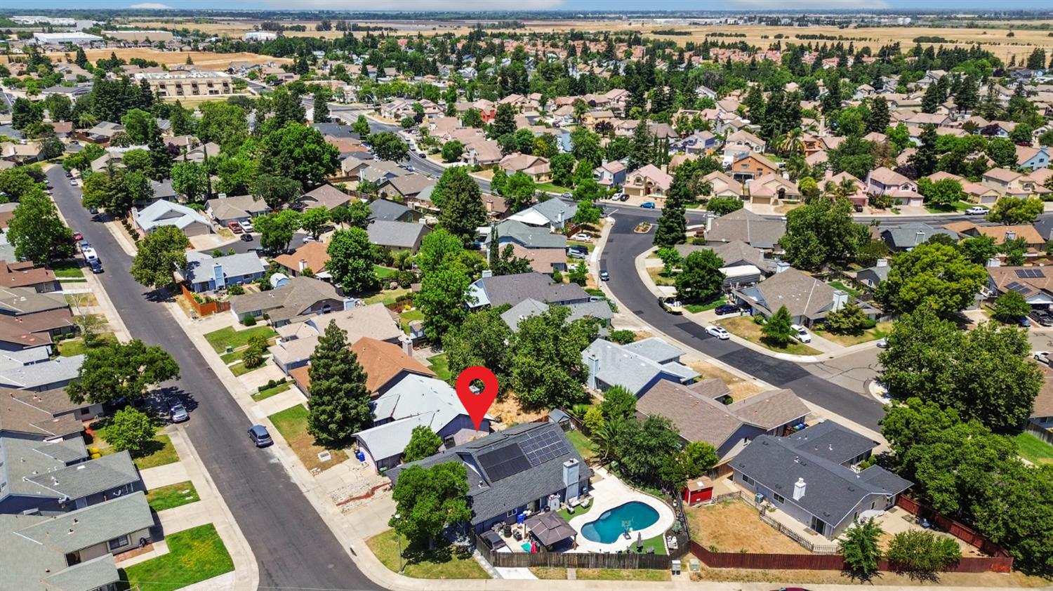 Misty Meadow Way, Elk Grove, California image 38