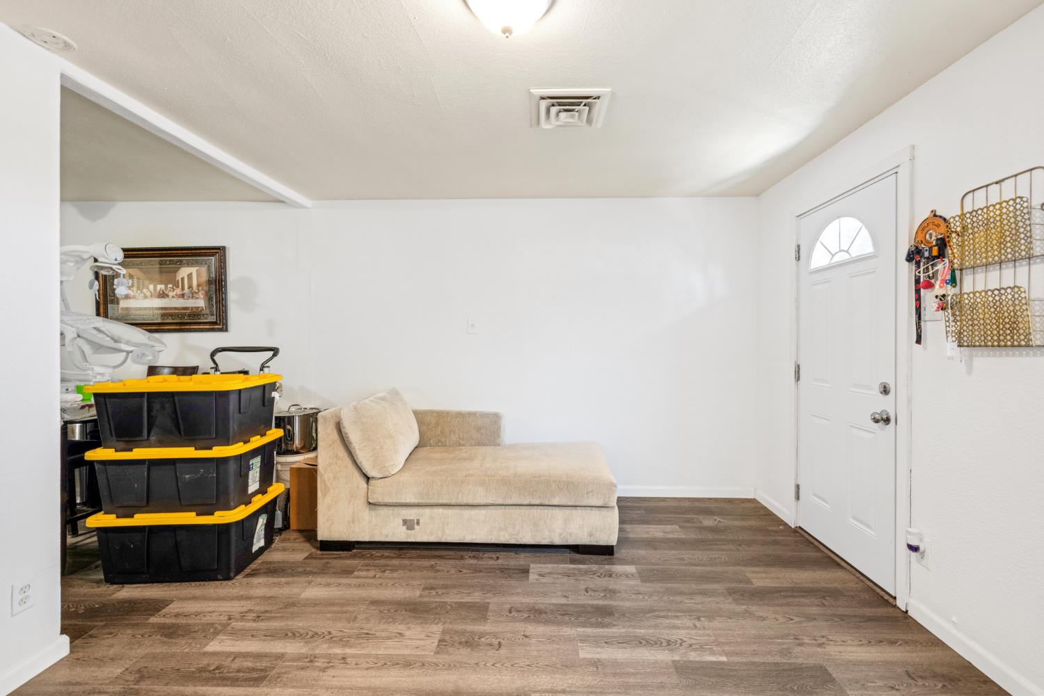 Grand Avenue, Olivehurst, California image 10