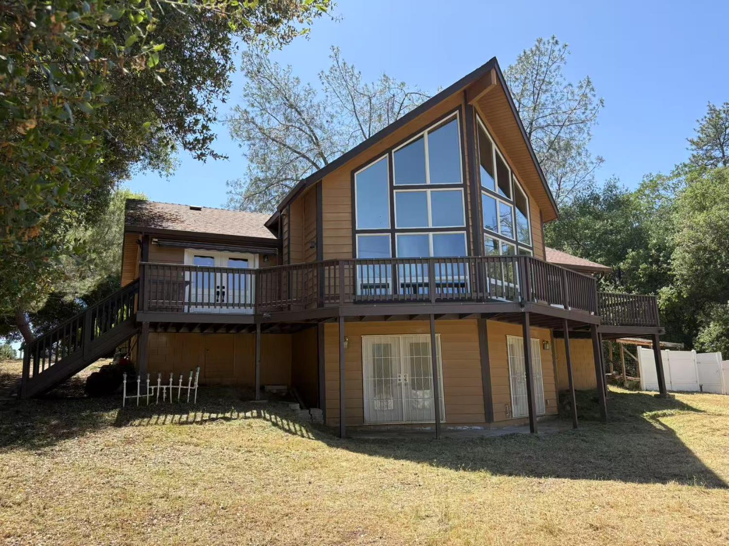 Van Pooka Court, Somerset, California image 1