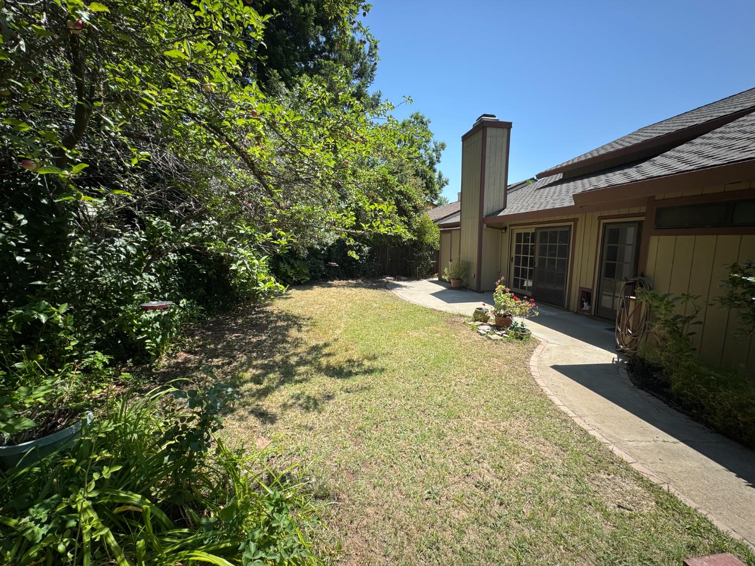 Oak Stream Court, Carmichael, California image 44