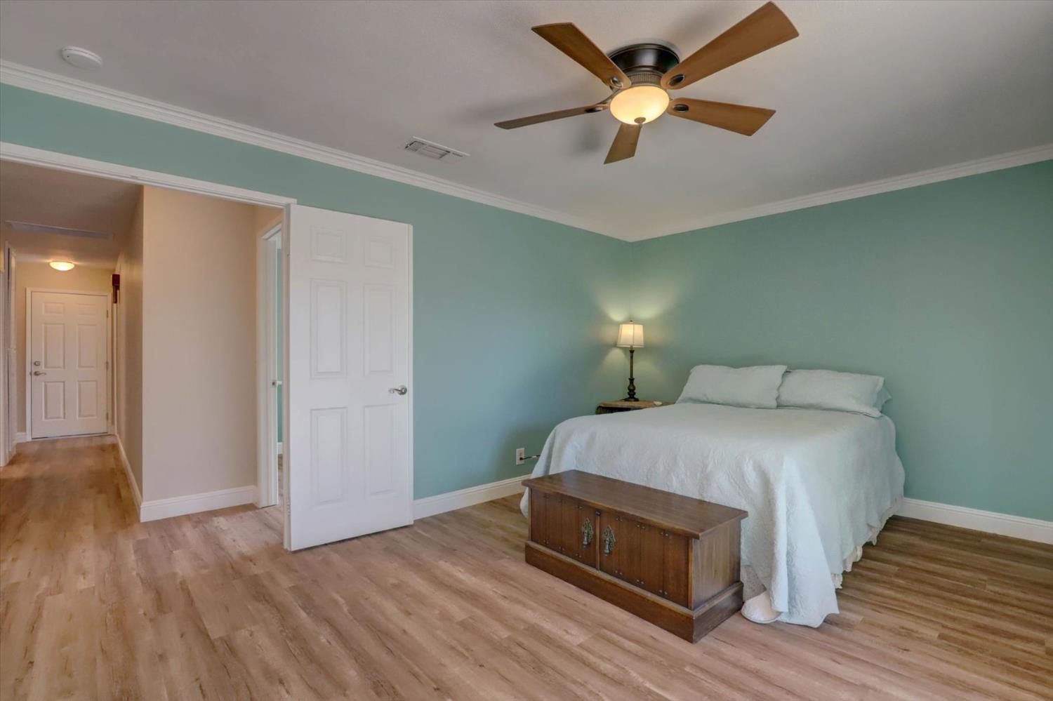 Chamise Court, Orangevale, California image 21