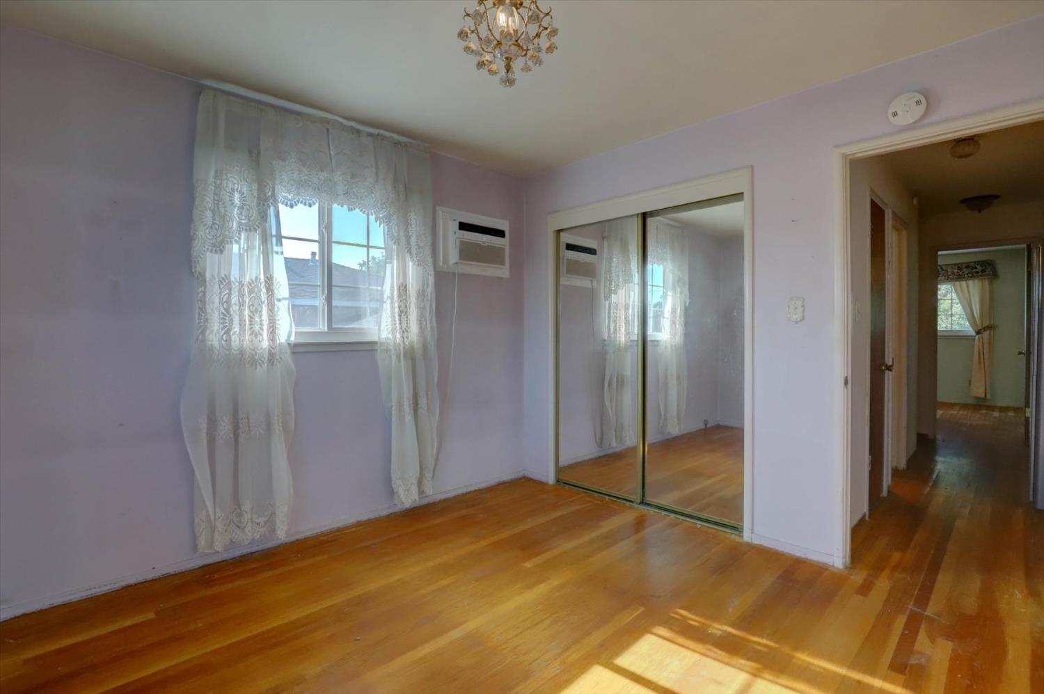 Elvyra Way, Sacramento, California image 43