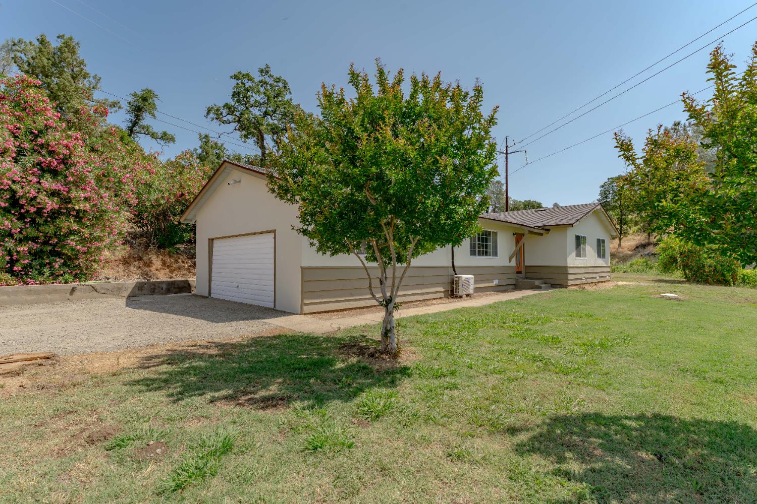 Lost Horizon Drive, Oroville, California image 33
