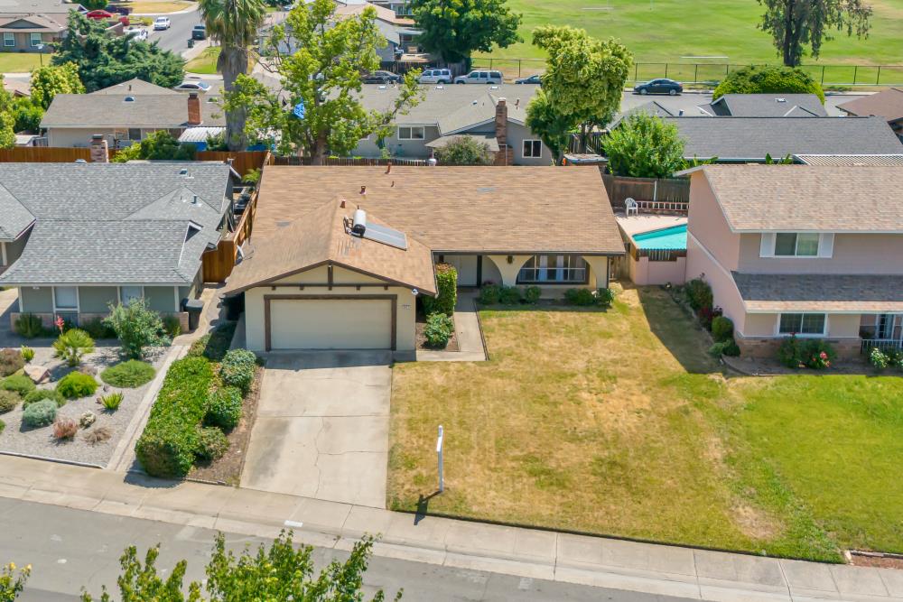 Water Tree Way, Sacramento, California image 42