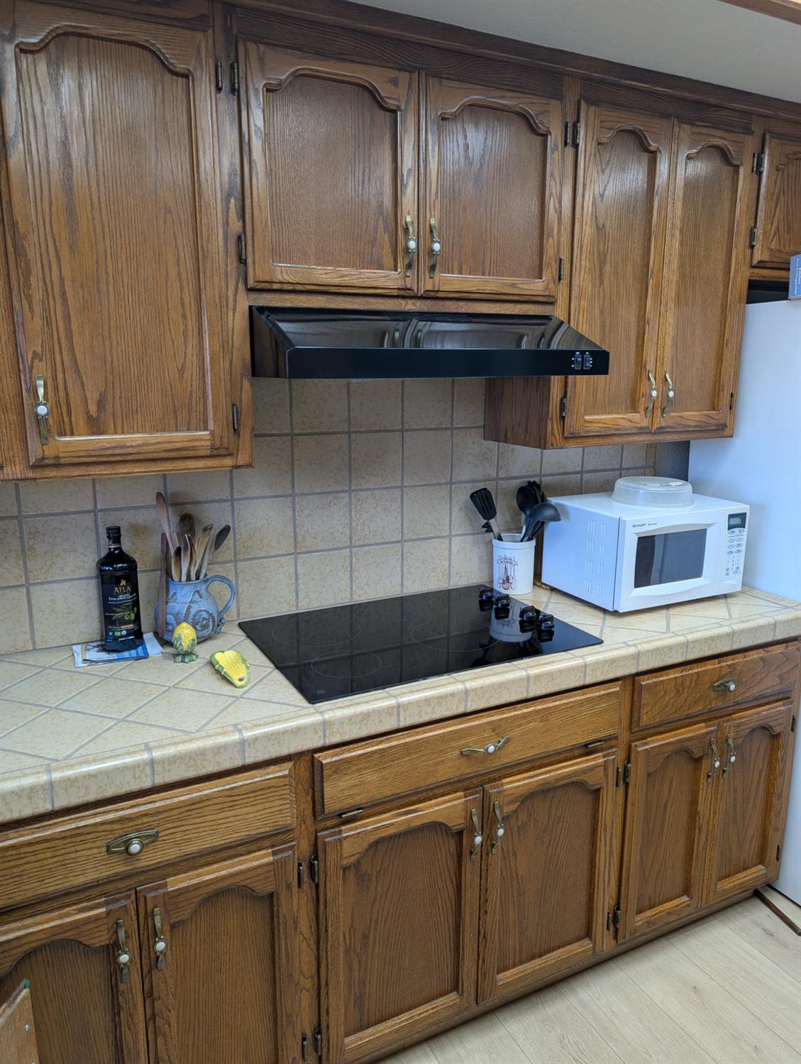 Liverpool Court, Manteca, California image 12