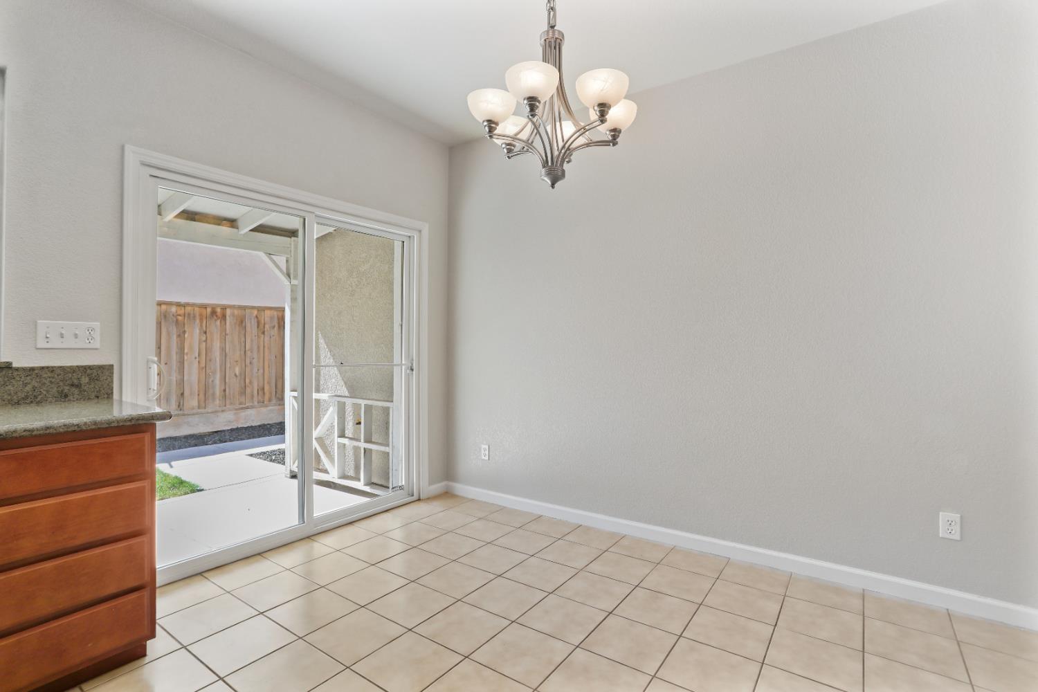 Summerwind Lane, Manteca, California image 15