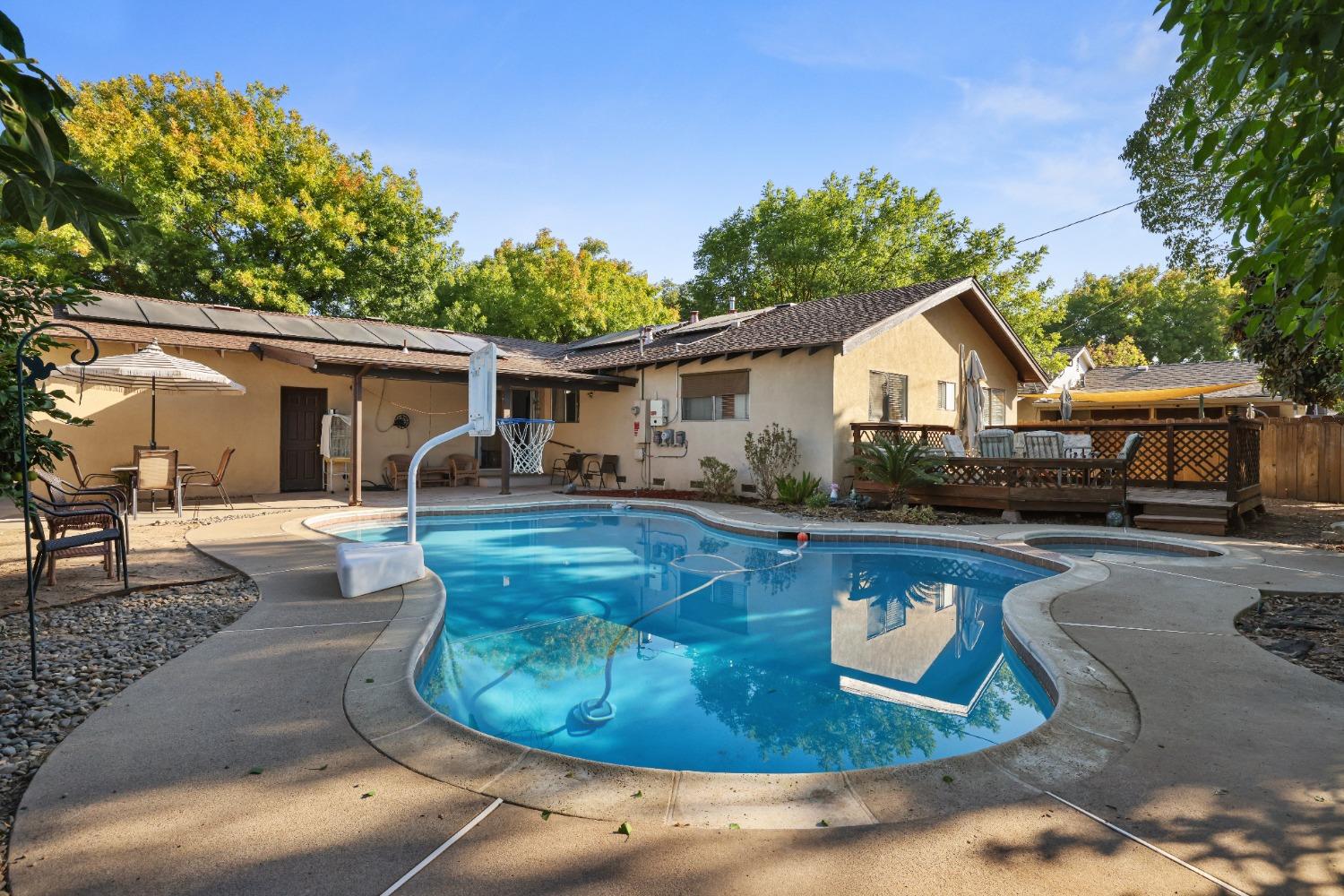 Kruger Drive, Modesto, California image 32