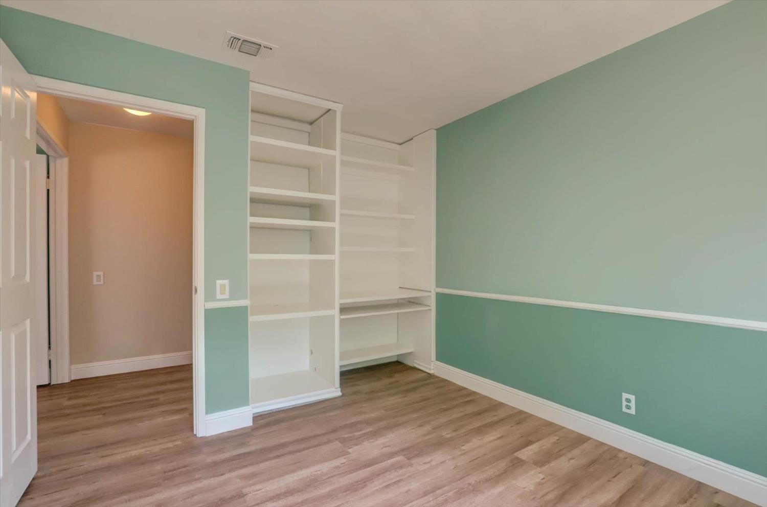 Chamise Court, Orangevale, California image 18