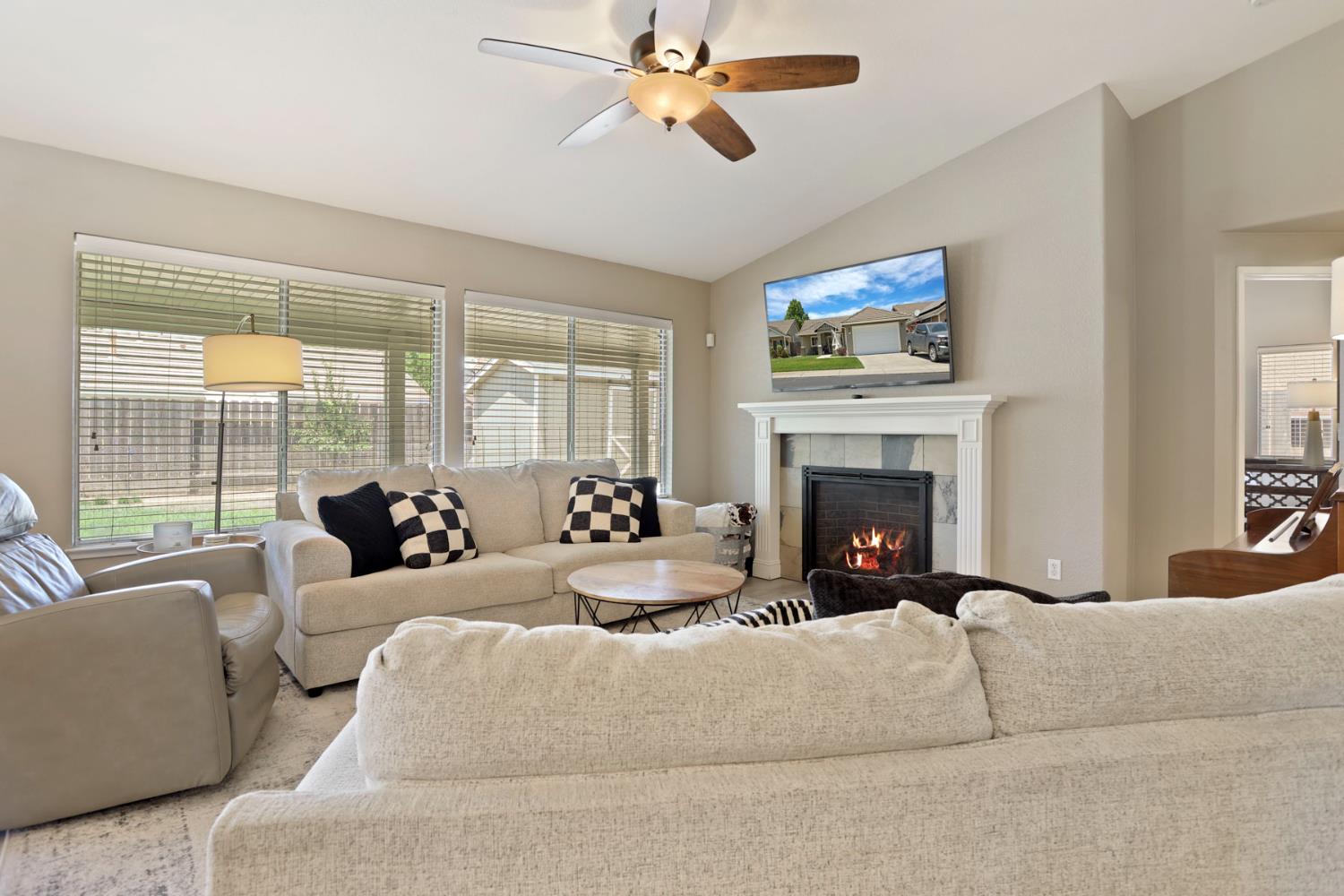 Gold Valley Court, Salida, California image 7