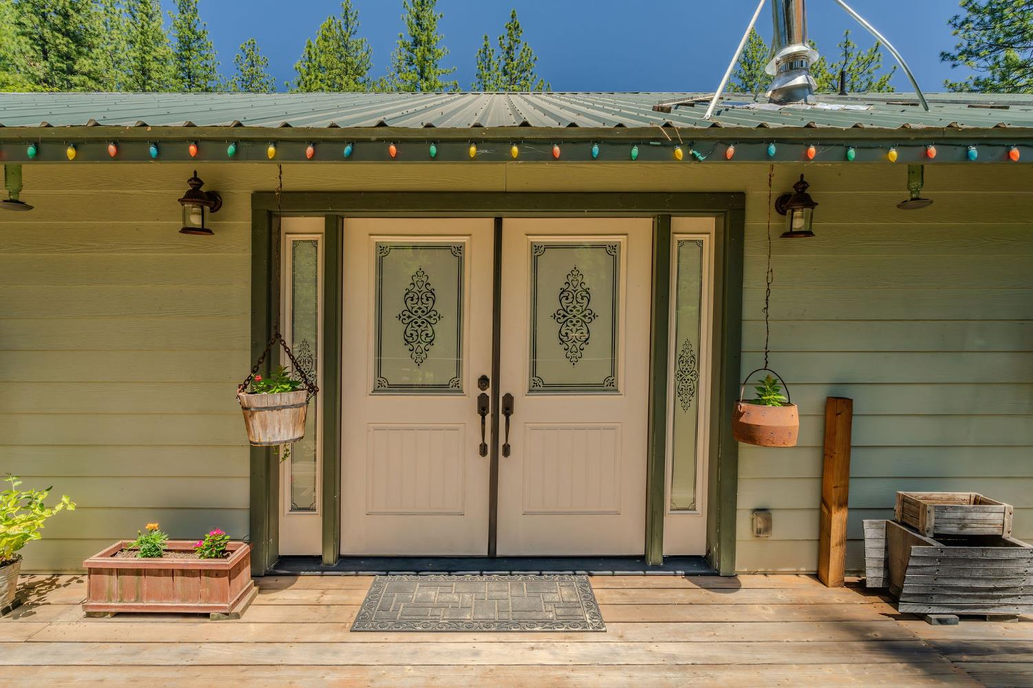 Detail Gallery Image 8 of 70 For 2059 Winton Rd, West Point,  CA 95255 - 2 Beds | 2 Baths