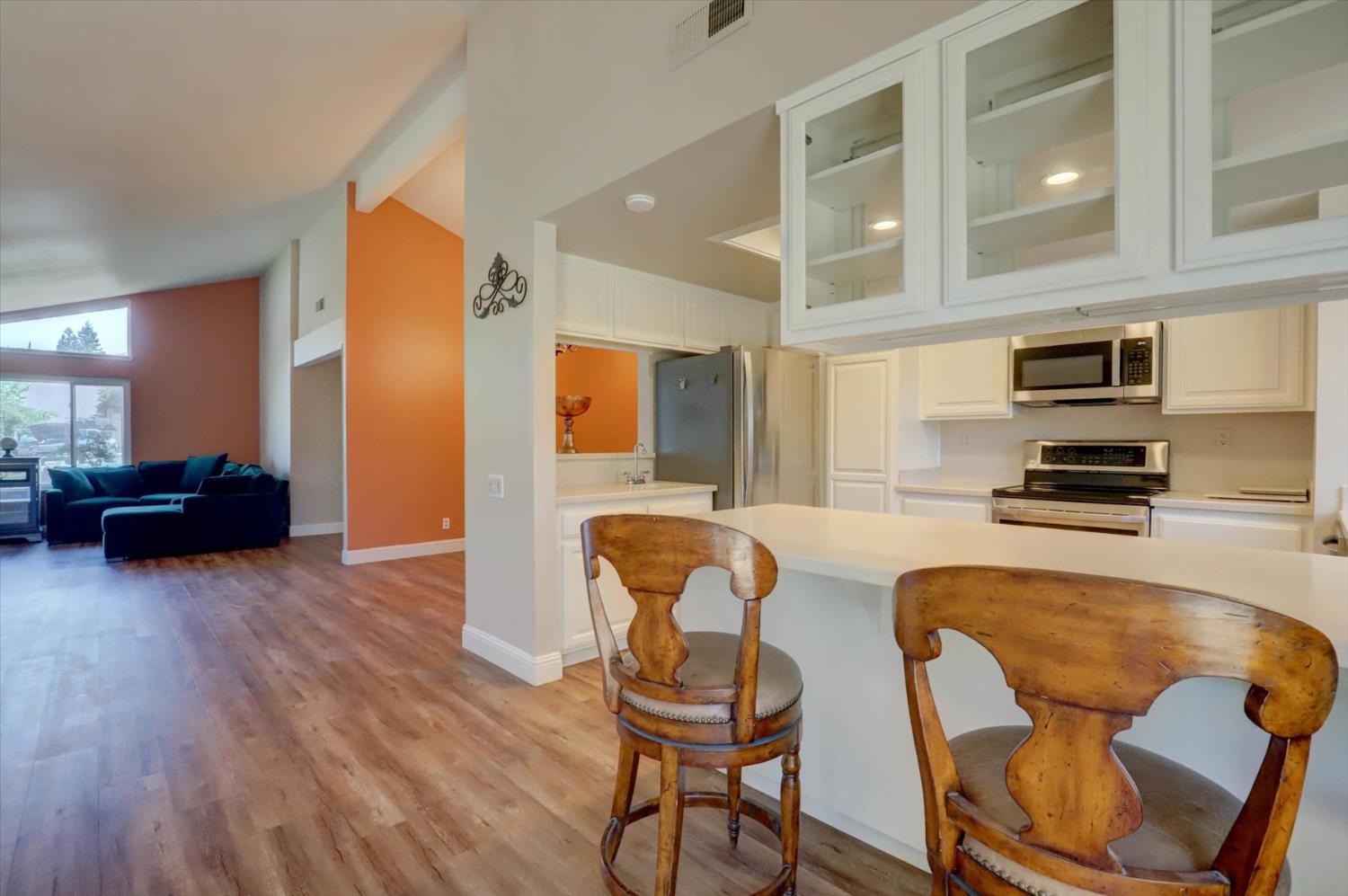 Chamise Court, Orangevale, California image 15