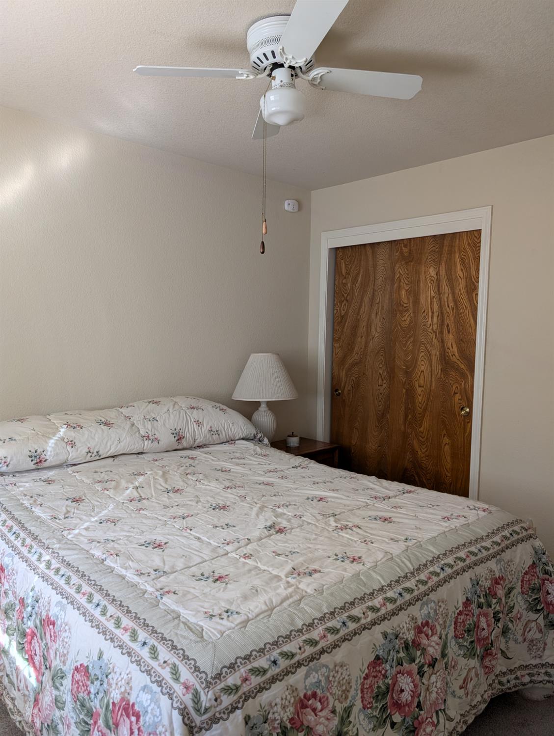 Liverpool Court, Manteca, California image 31