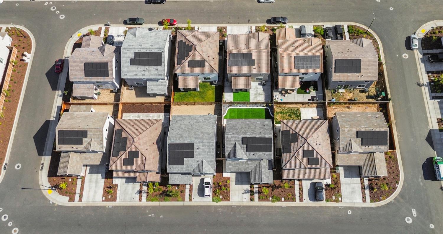 Red Canard Way, Roseville, California image 3