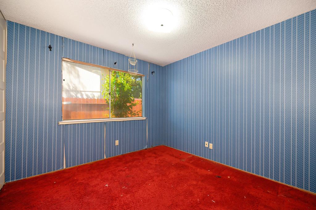 Mira Del Rio Way, Sacramento, California image 12