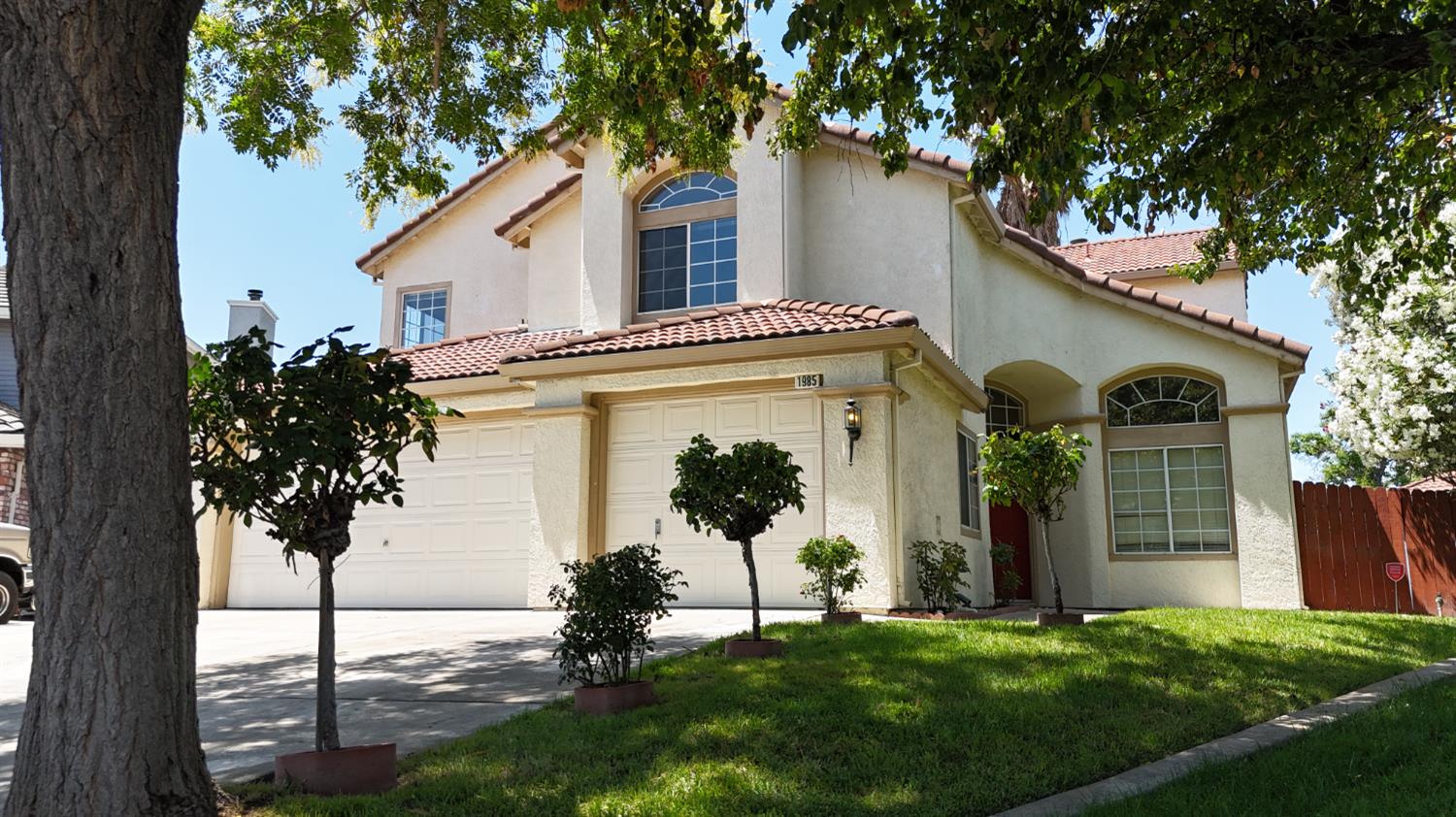 Birchwood Court, Tracy, California image 1