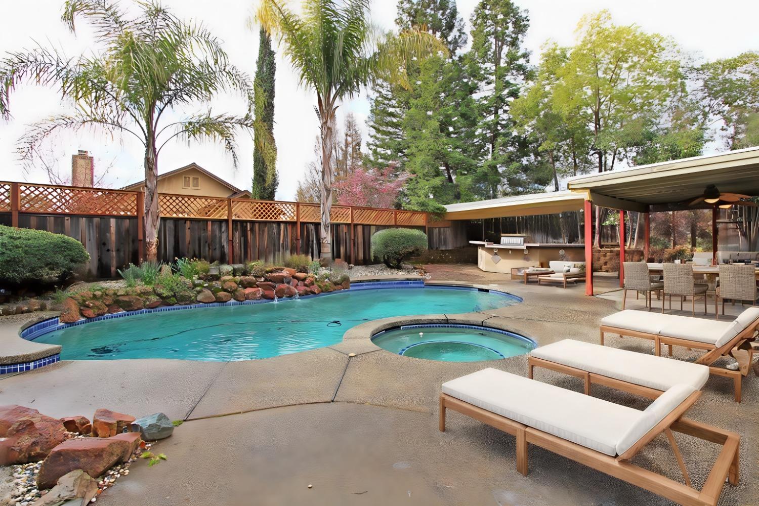 N Lexington Drive, Folsom, California image 17