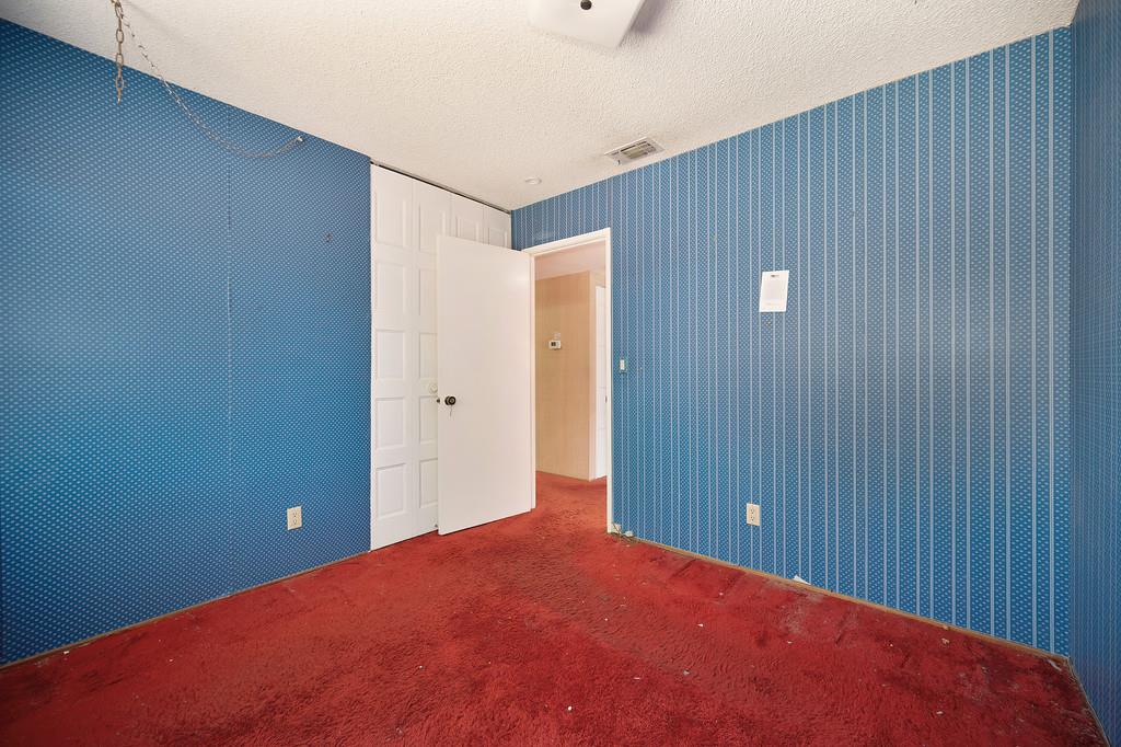 Mira Del Rio Way, Sacramento, California image 11
