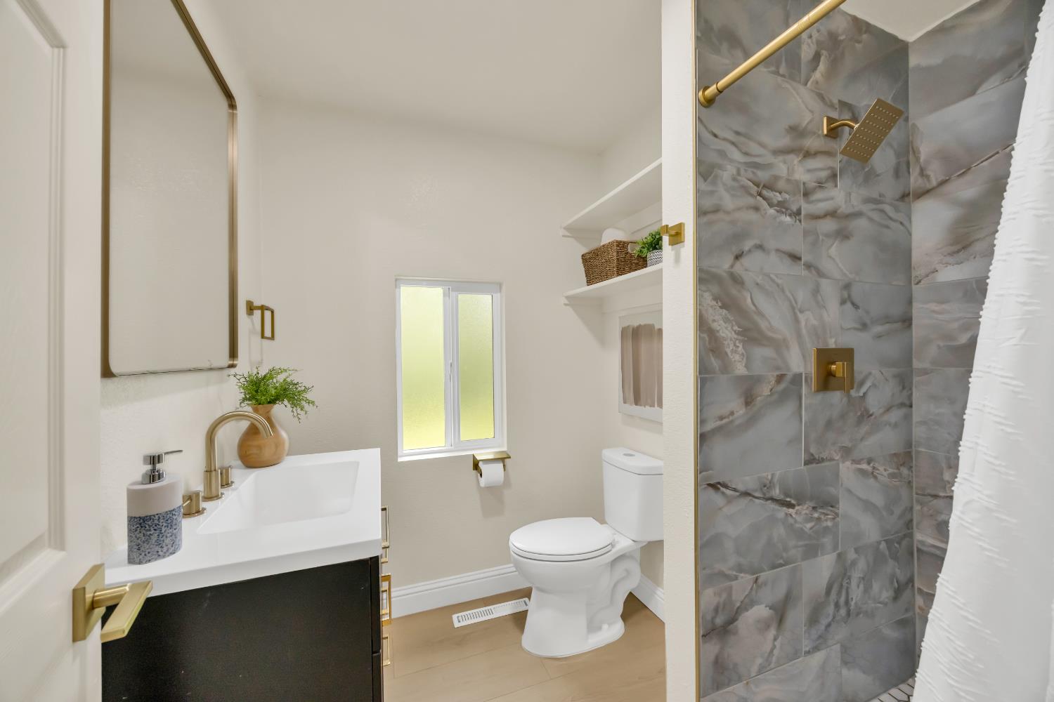 Joeger Rd, Auburn, California image 15