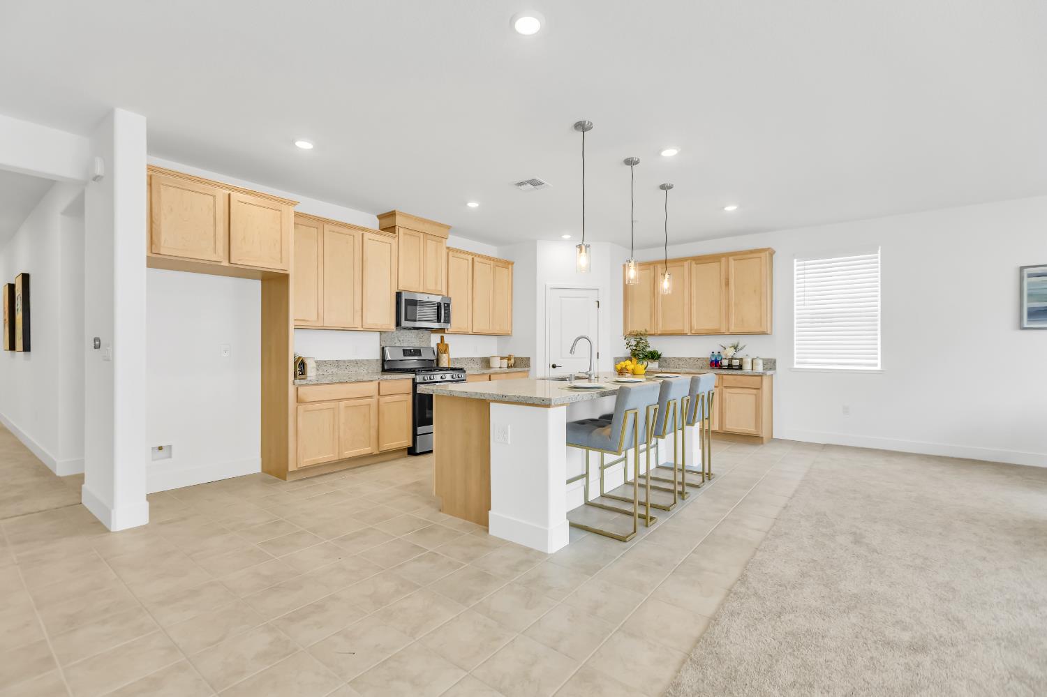Jeff Handy Drive, Sacramento, California image 32
