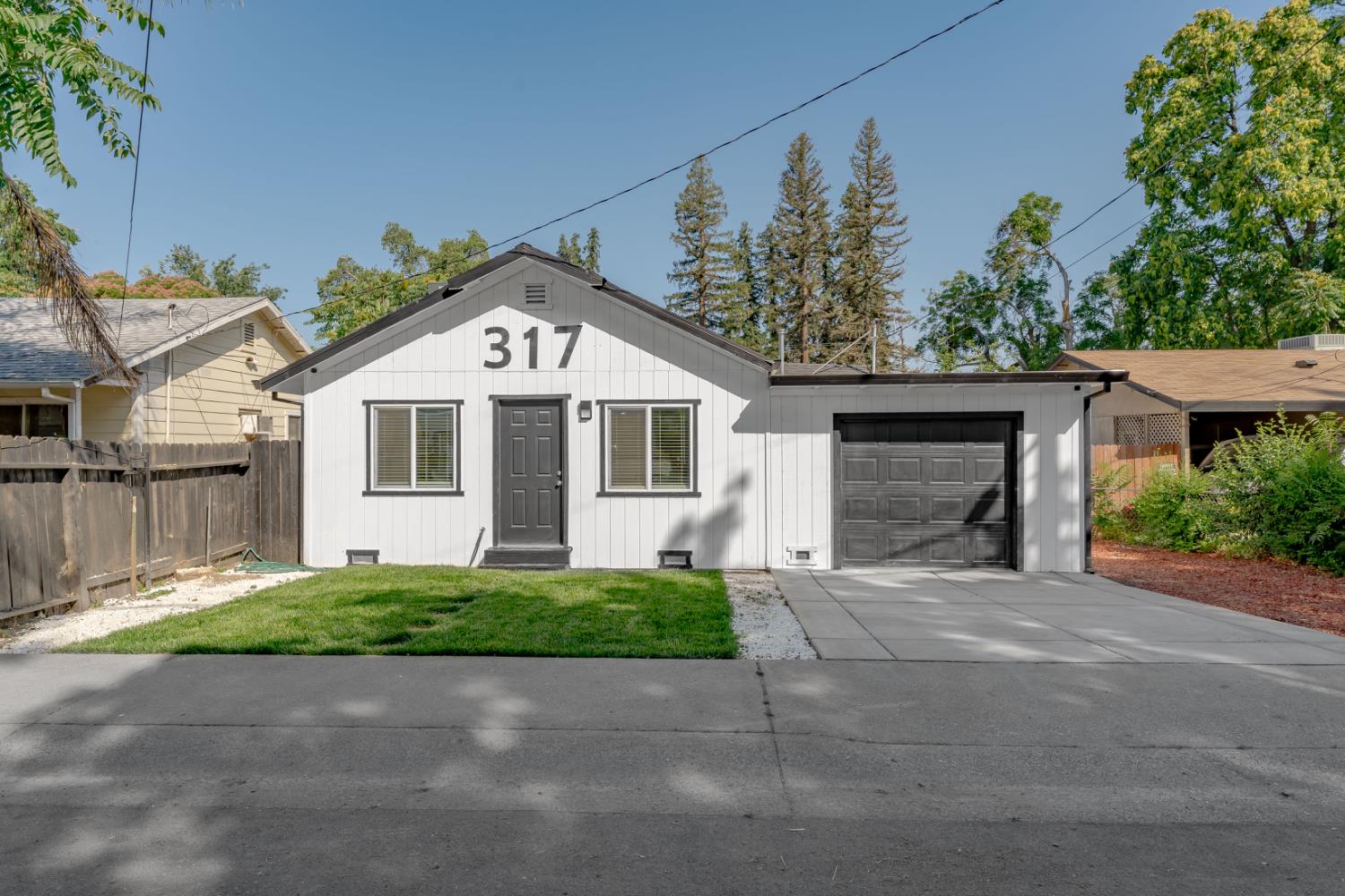 Woodbridge Avenue, Yuba City, California image 4