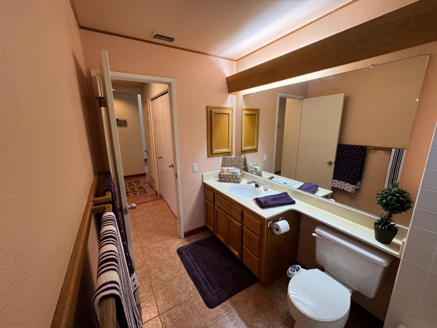 Oak Stream Court, Carmichael, California image 31