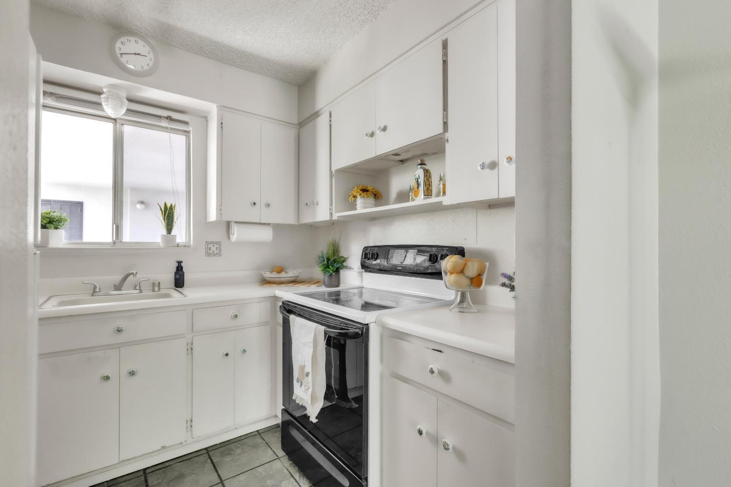 Marconi Avenue #202, Sacramento, California image 7