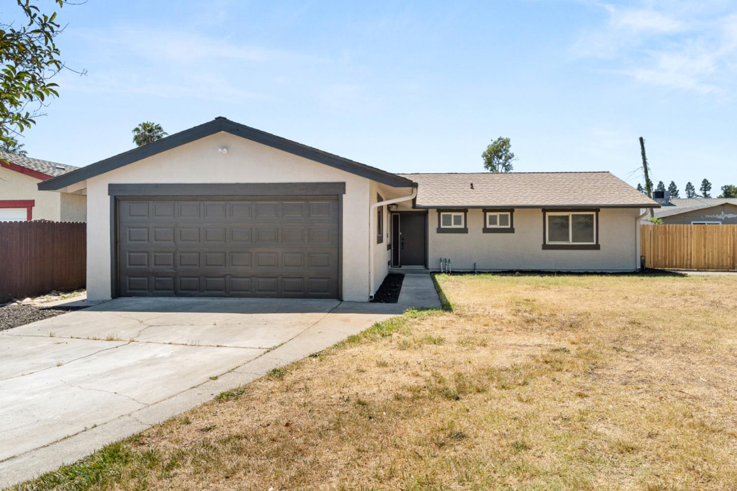 Beeston, Sacramento, California image 1