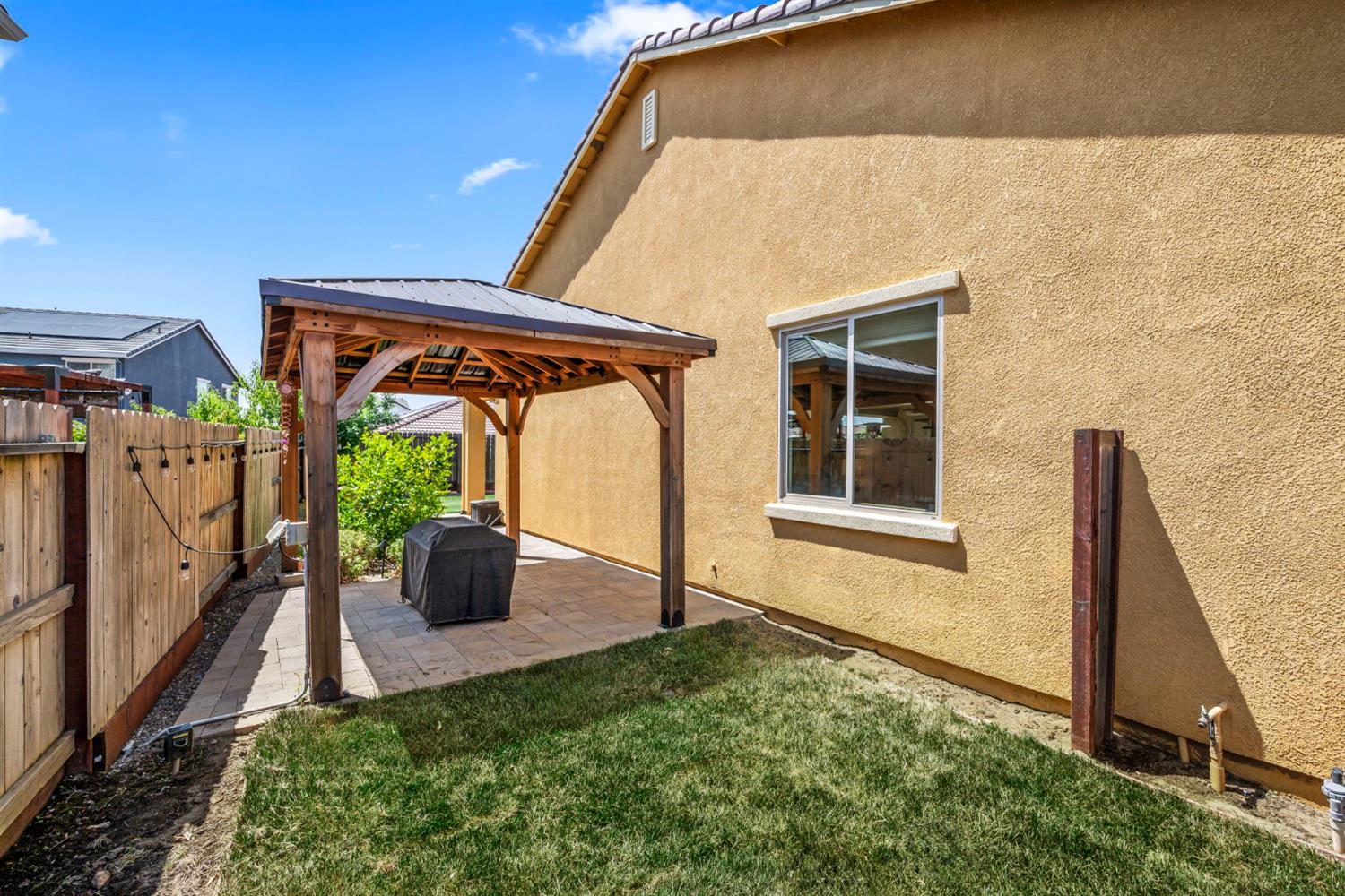 Cypress Grove Drive, Rancho Cordova, California image 4