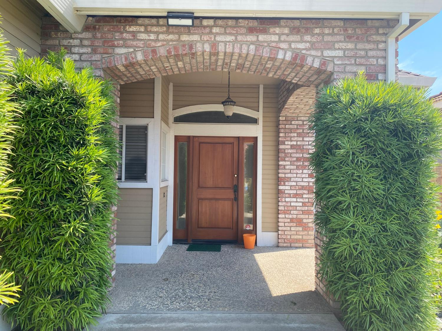 Lakeview Court, Modesto, California image 5
