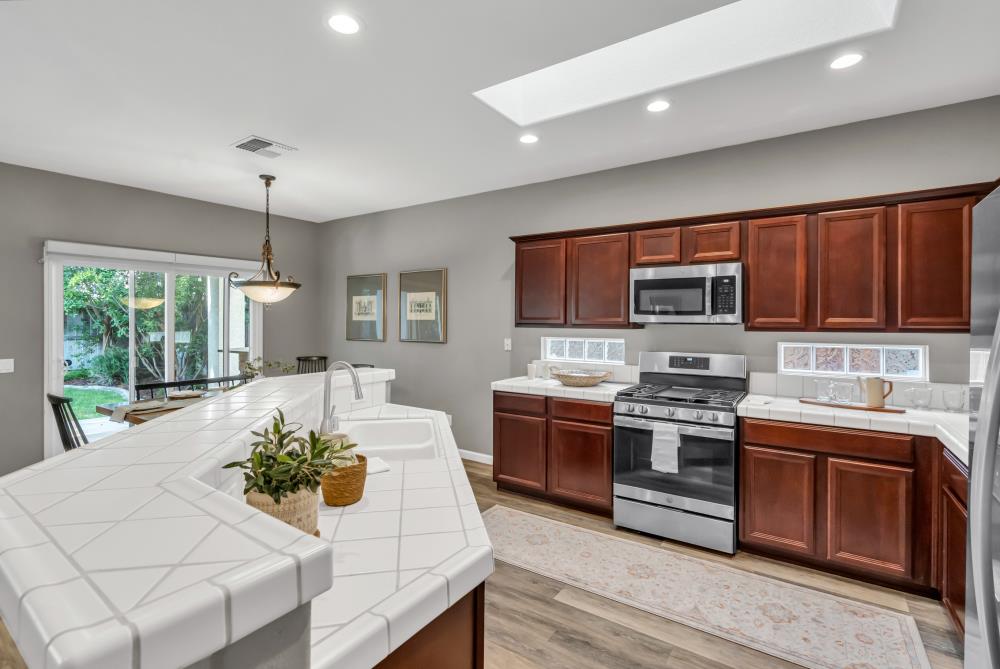 Orchid Ranch Way, Sacramento, California image 11