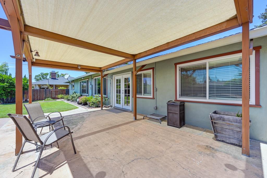 Woodhaven Ave, Carmichael, California image 27