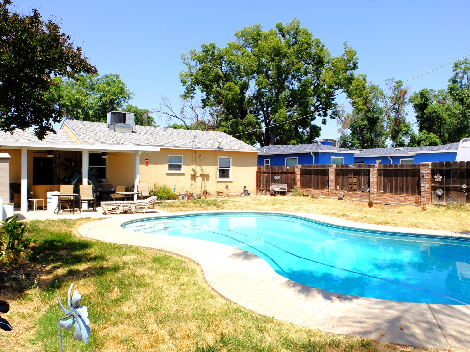 Fusco Avenue, Modesto, California image 29
