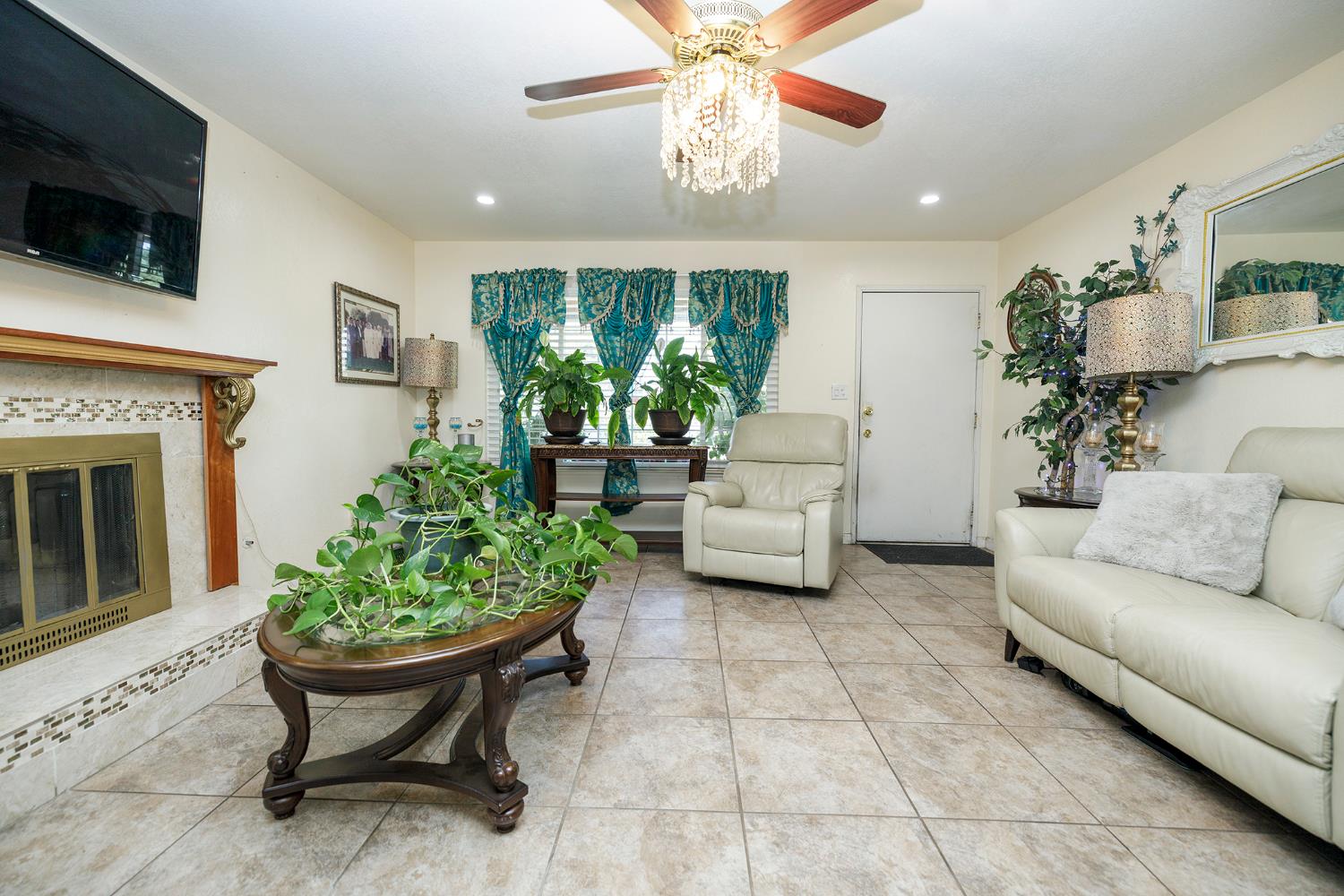Cardinal Drive, Ceres, California image 6