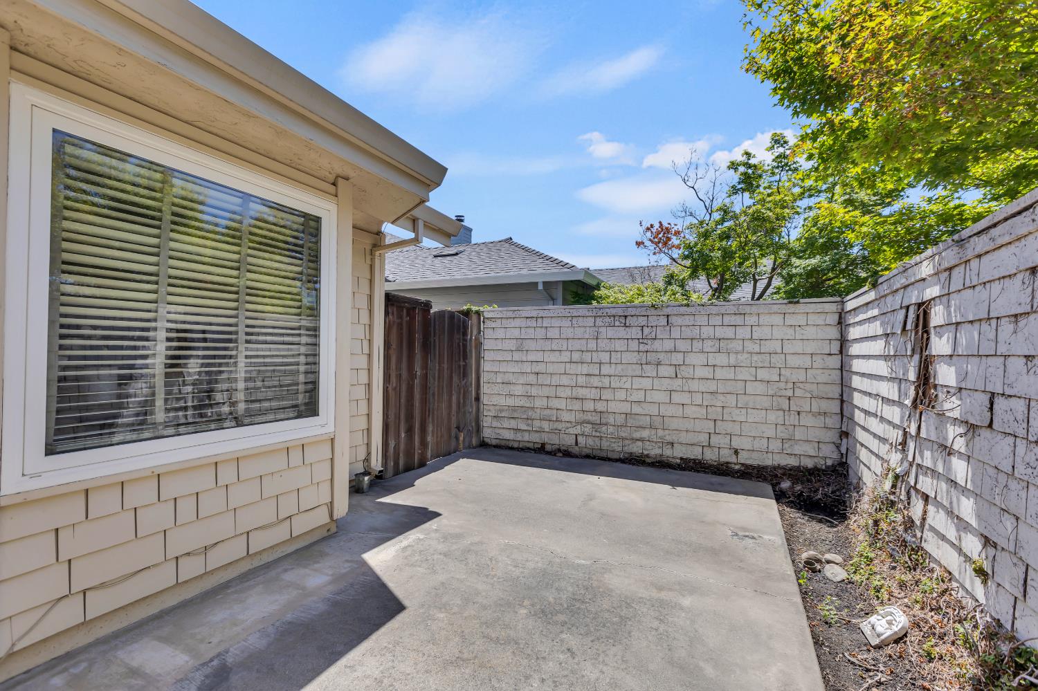 S Mills Avenue, Lodi, California image 6