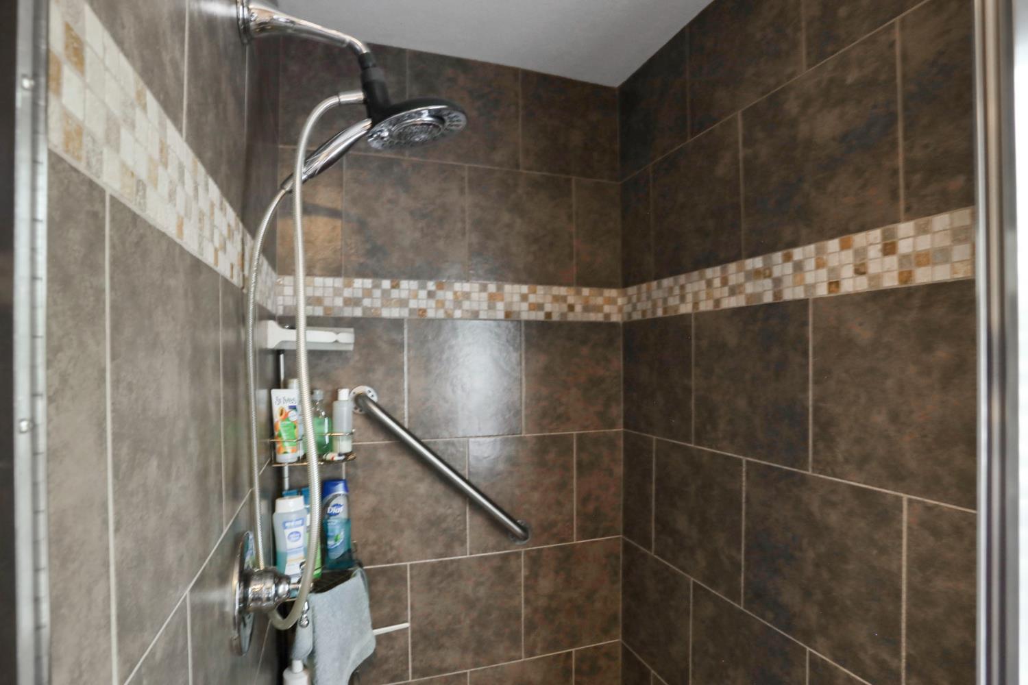 Detail Gallery Image 70 of 98 For 3063 Remington Way, Tracy,  CA 95377 - 6 Beds | 4/1 Baths