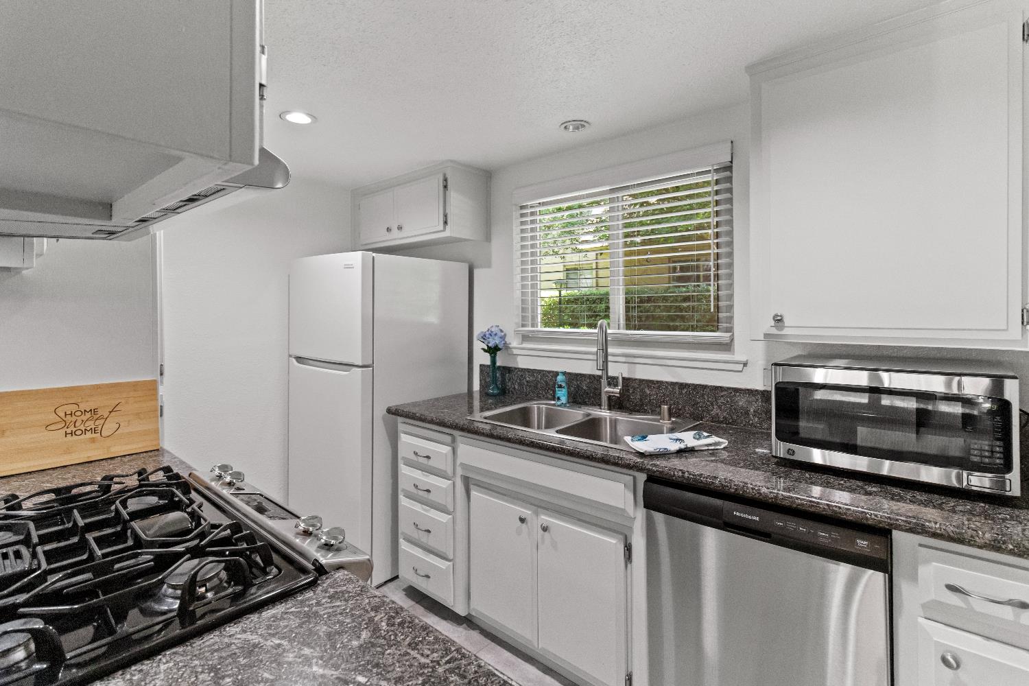 Via Casitas, Carmichael, California image 8