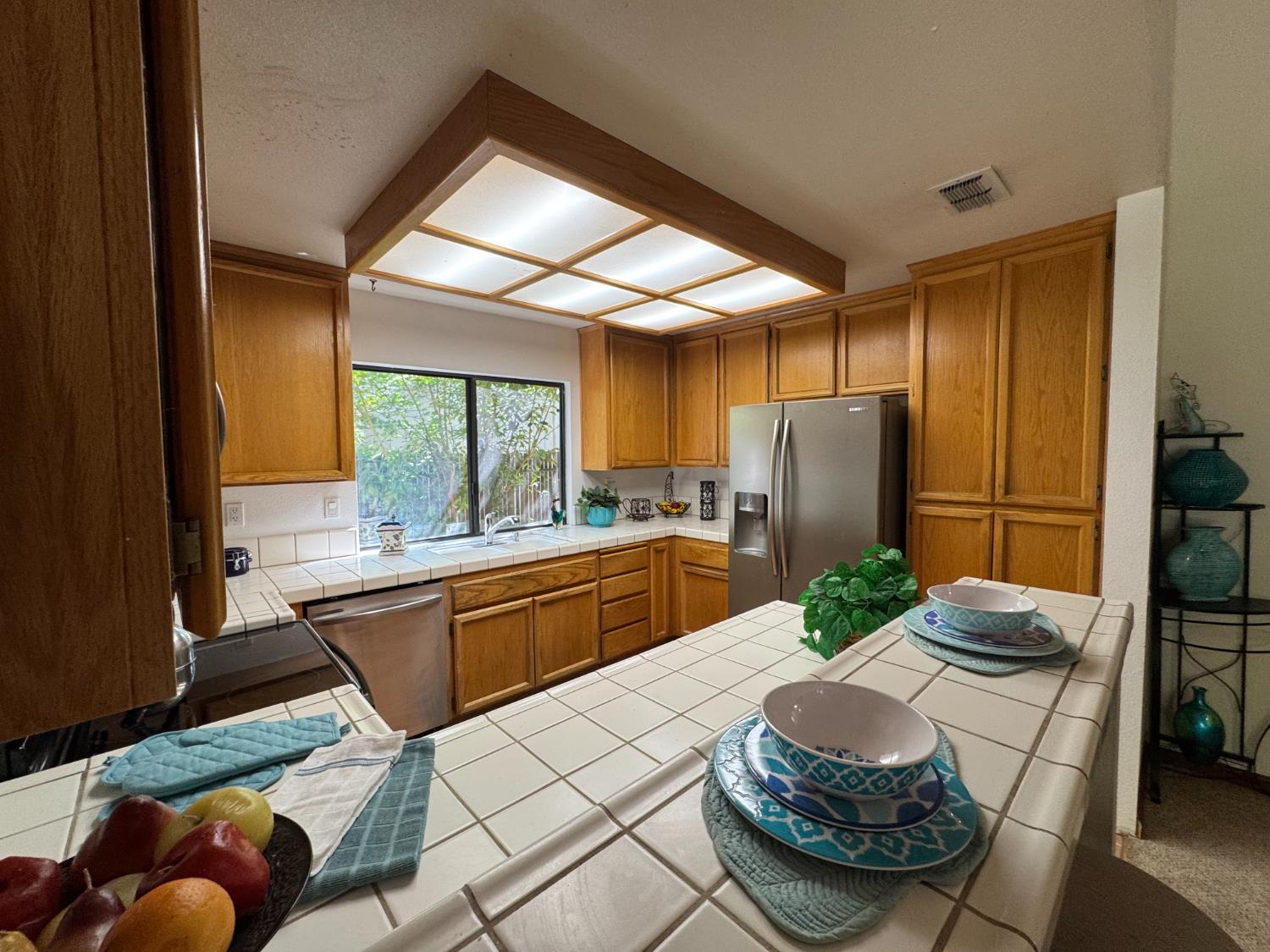Oak Stream Court, Carmichael, California image 21