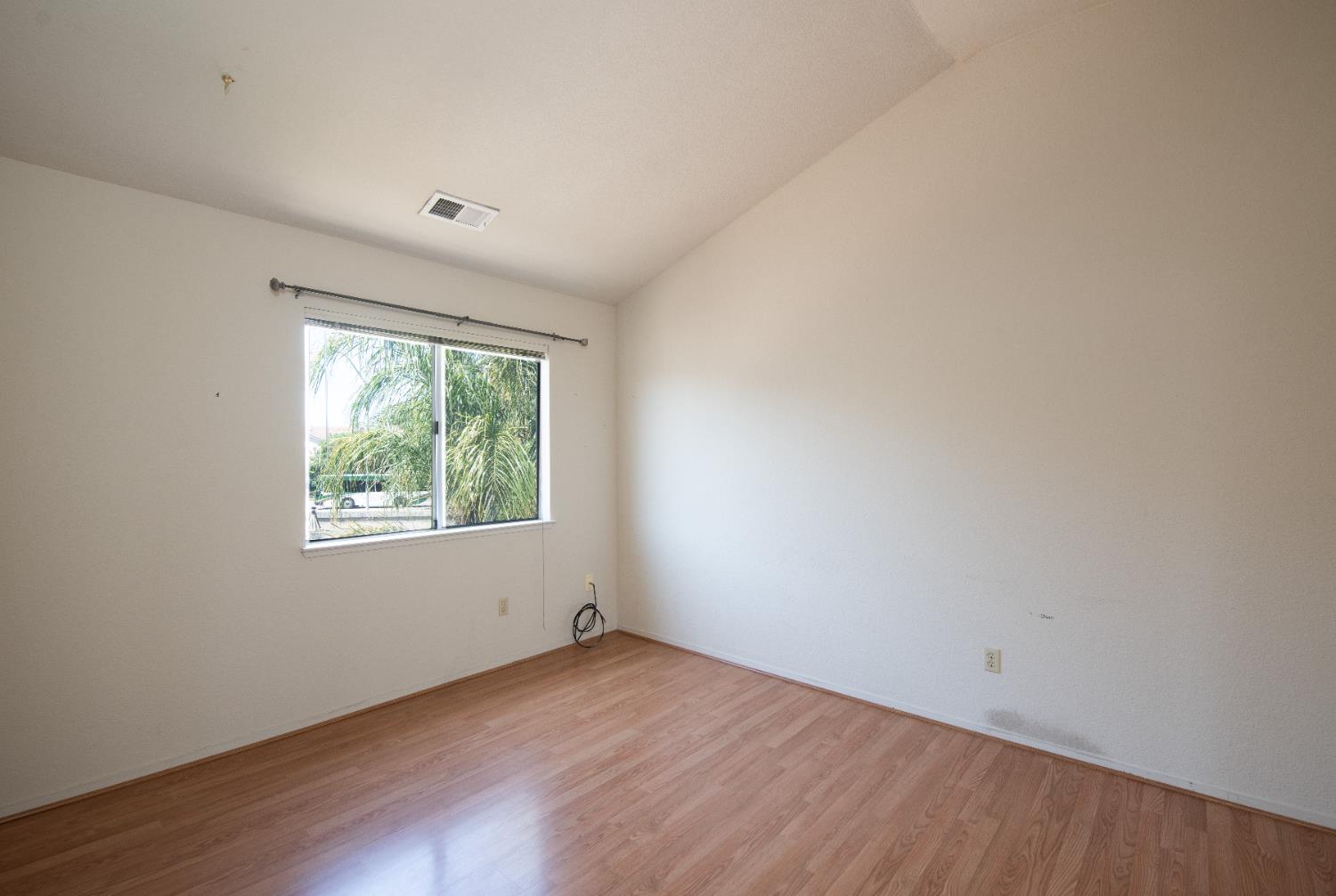 Birchwood Court, Tracy, California image 36