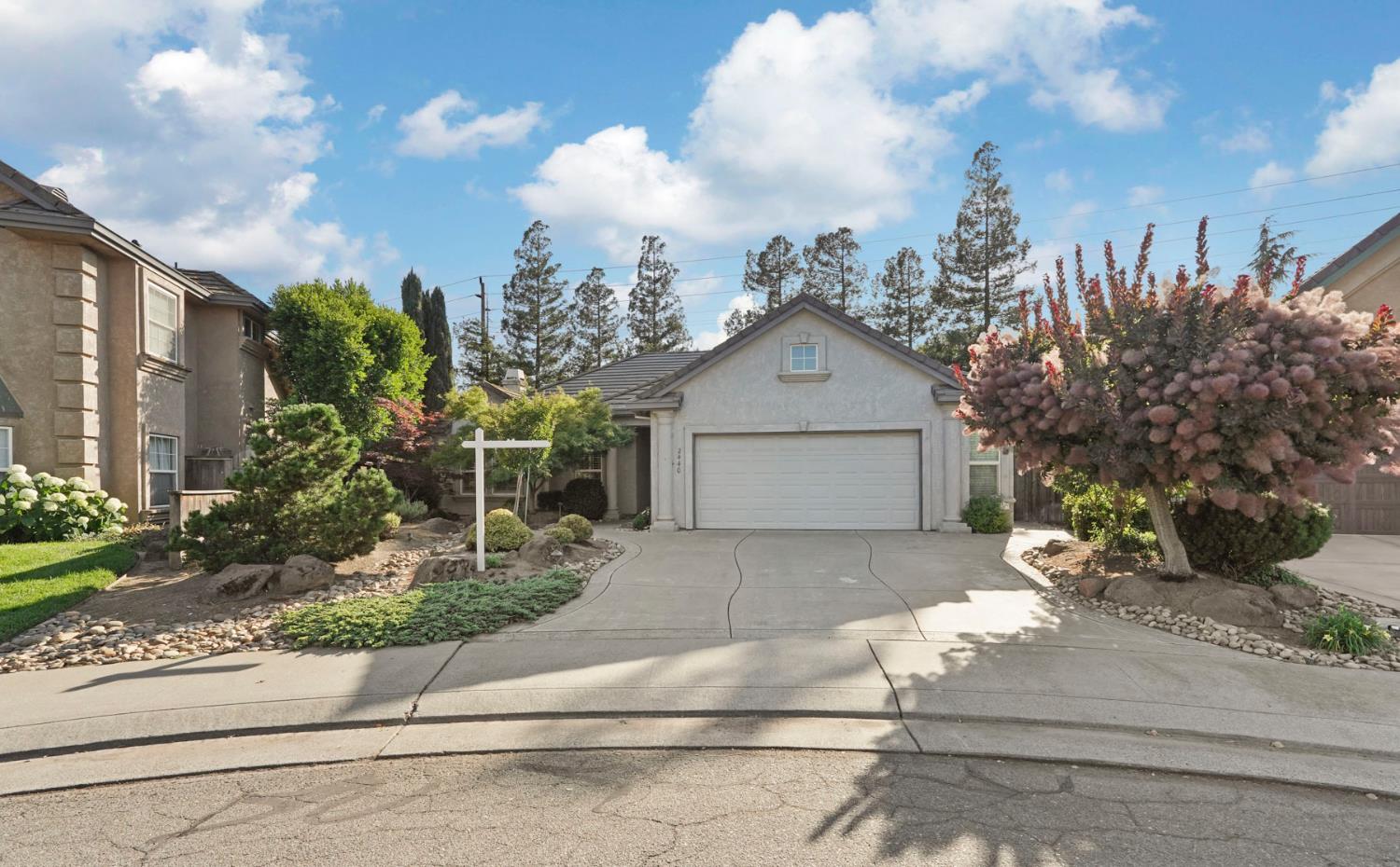 Summerset Court, Lodi, California image 1