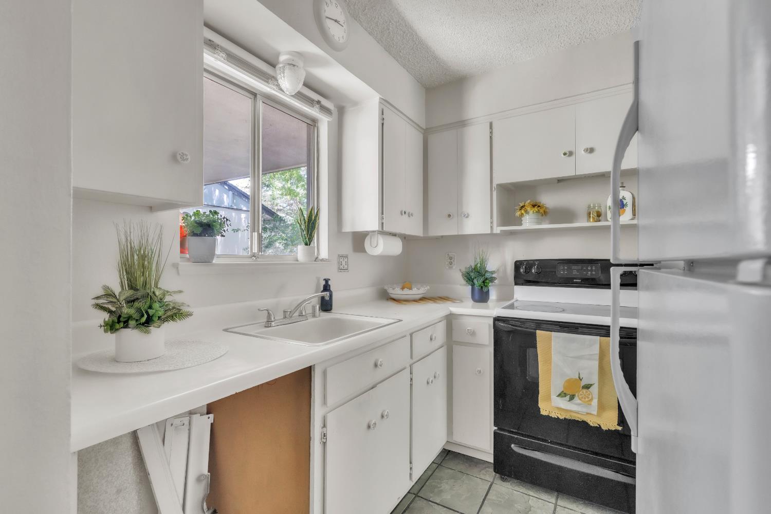 Marconi Avenue #202, Sacramento, California image 8
