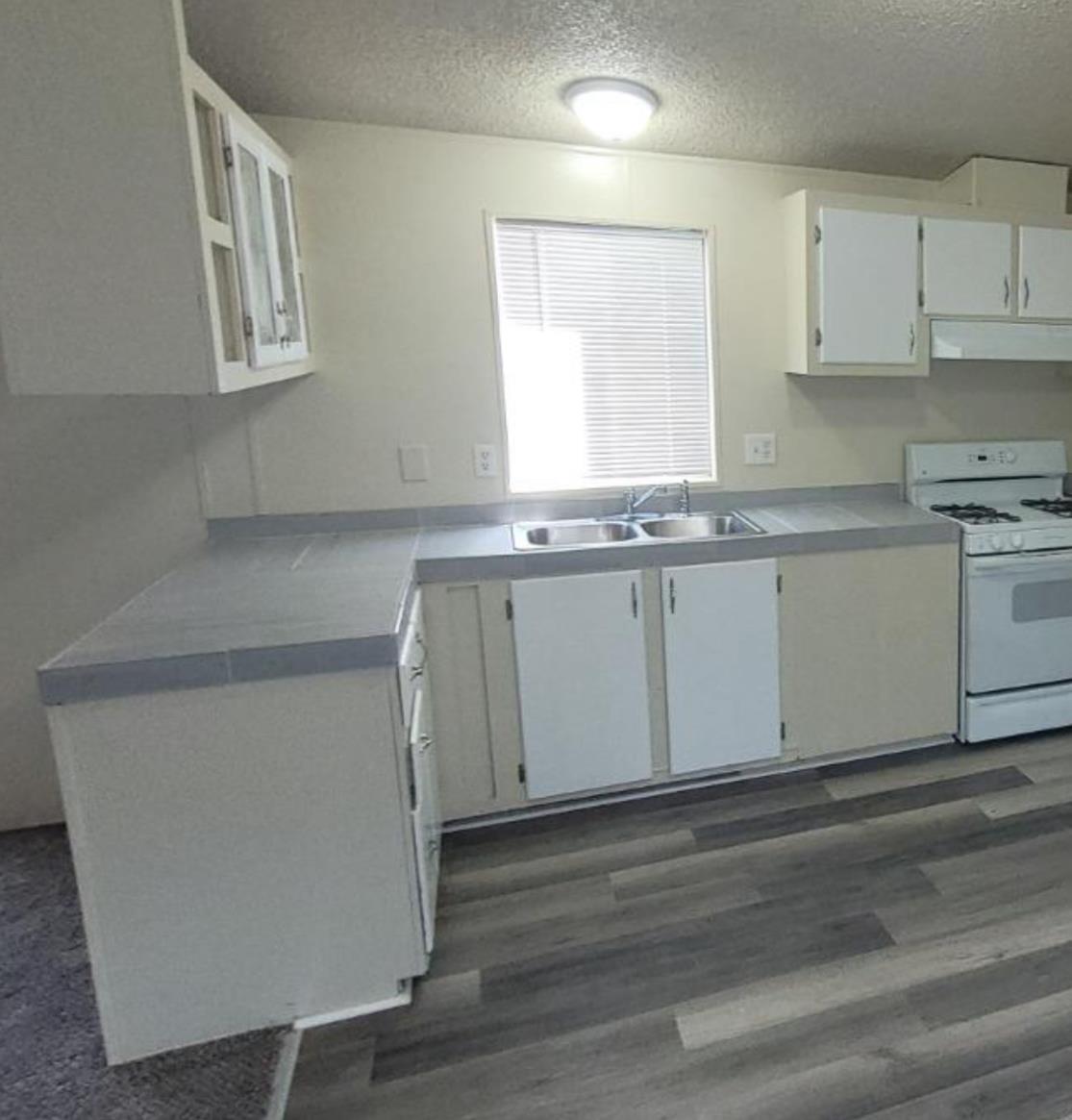 Detail Gallery Image 3 of 10 For 273 N Mercury St, Santa Nella,  CA 95322 - 3 Beds | 2 Baths