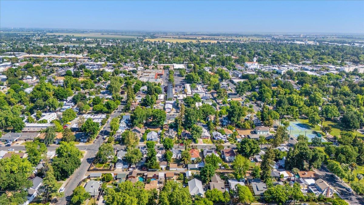 Cross Street, Woodland, California image 35
