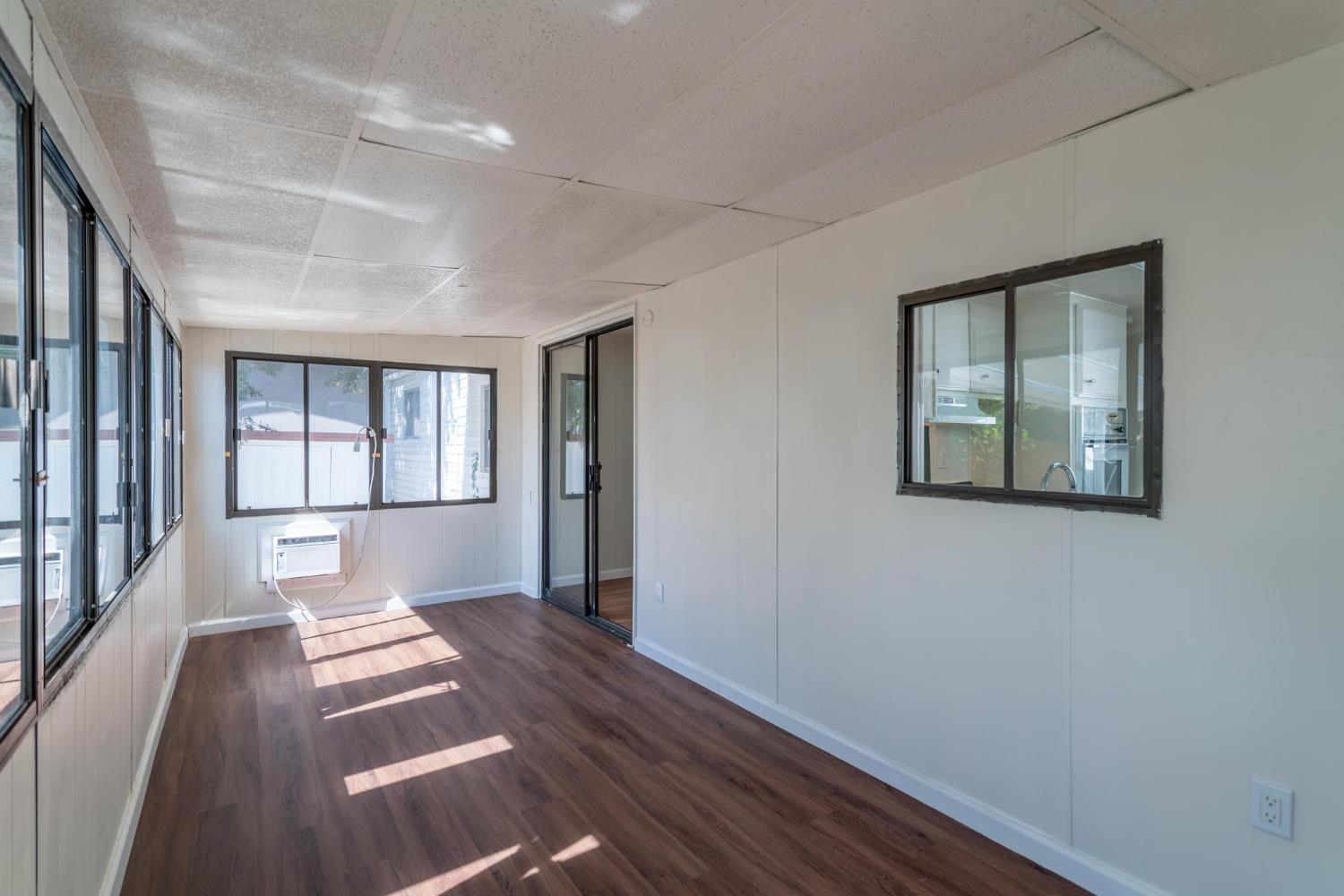 Detail Gallery Image 20 of 28 For 4215 Ticonderoga Ln, North Highlands,  CA 95660 - 2 Beds | 1 Baths