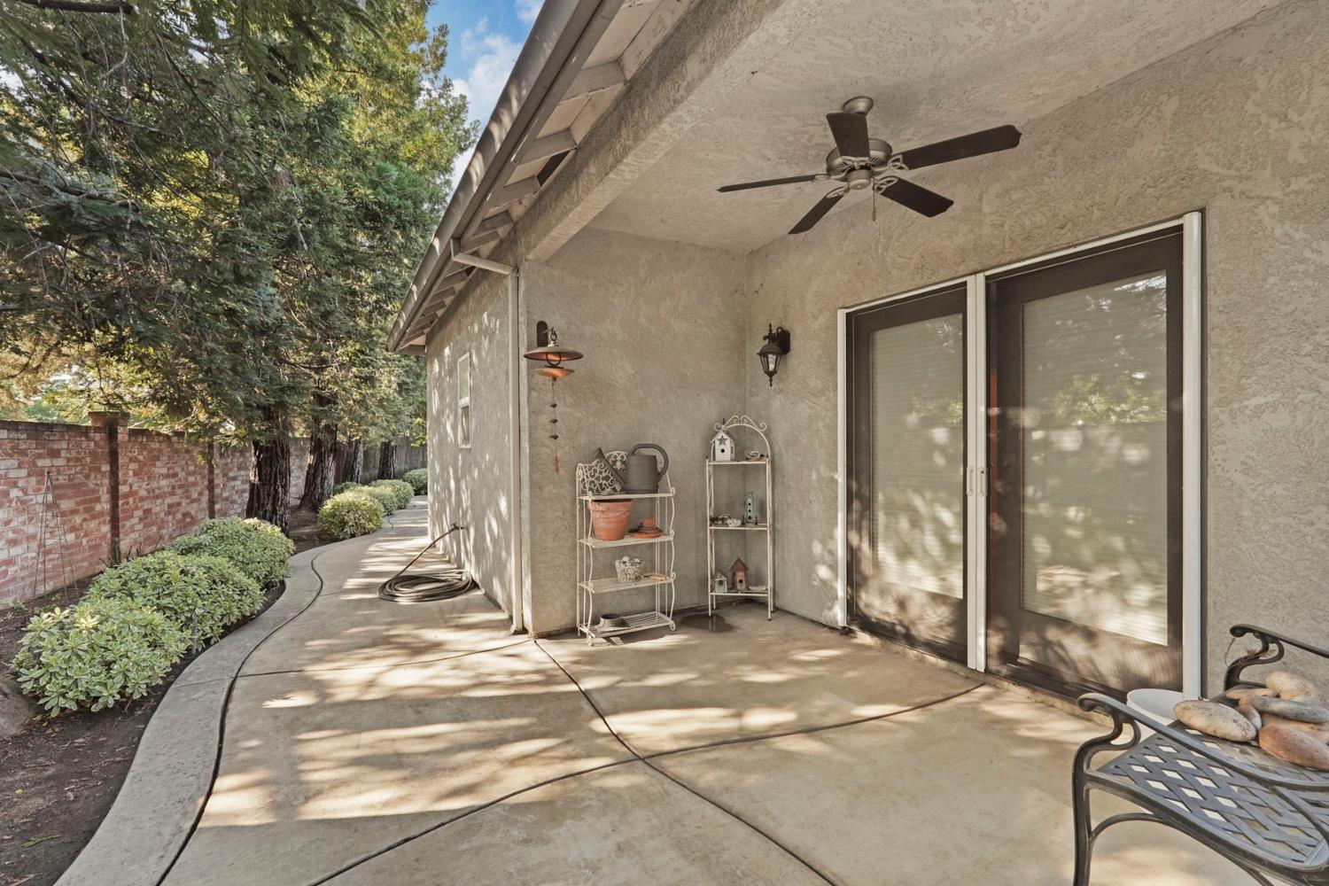 Summerset Court, Lodi, California image 37